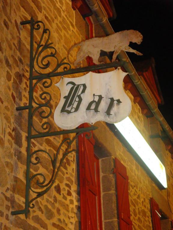 Auberge Du Chateau Châteauneuf-dʼIlle-et-Vilaine 外观 照片