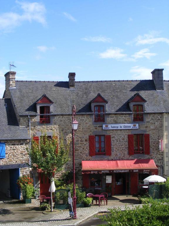Auberge Du Chateau Châteauneuf-dʼIlle-et-Vilaine 外观 照片